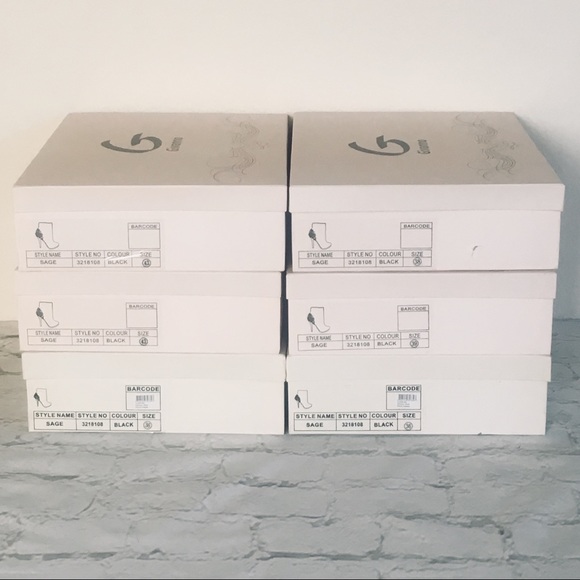 Givanno Leather Silver Spike Stiletto Booties NIB - Picture 8 of 8